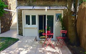 Suite Avec Terrasse Et Jardin Aux Portes De Paris